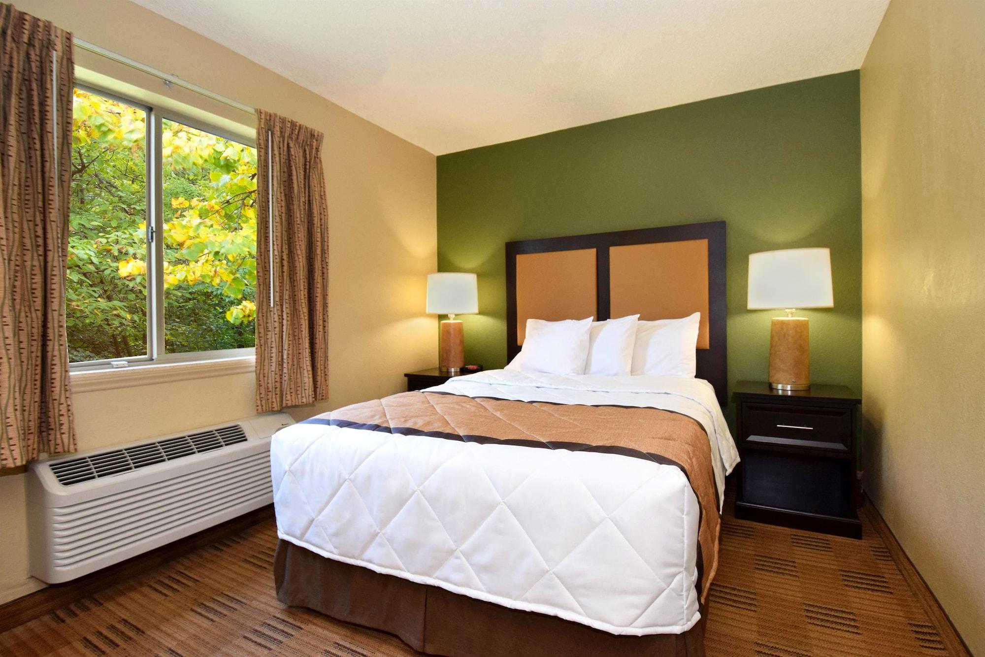 Extended Stay America Select Suites - Greenville - Haywood Mall Bagian luar foto