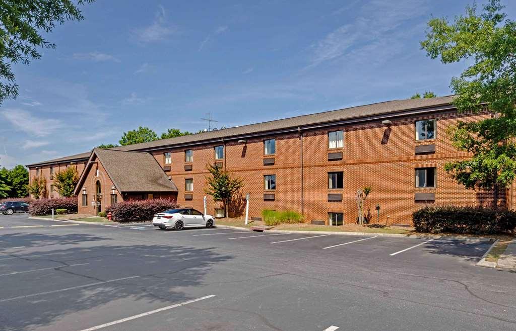 Extended Stay America Select Suites - Greenville - Haywood Mall Bagian luar foto